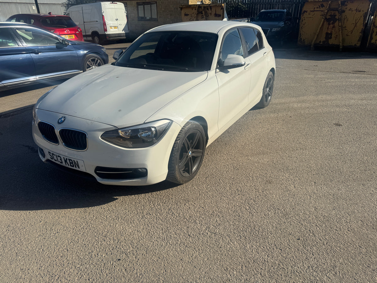 **(ONLY 104K MILEAGE)** 2013 BMW 116I SPORT 1.6 PETROL MANUAL WHITE HATCHBACK