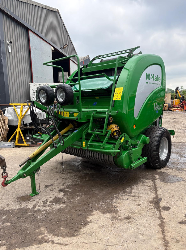 2019 MCHALE V640 ROUND BALER