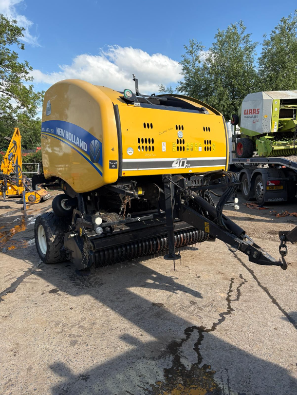 NEW HOLLAND ROLL BELT 150 ROUND BALER