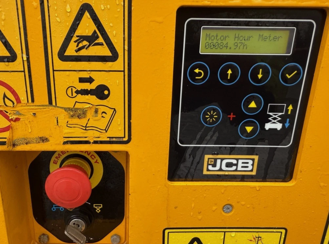 2021 JCB S2632E 10M ELECTRIC SCISSOR LIFT – 84 HOURS
