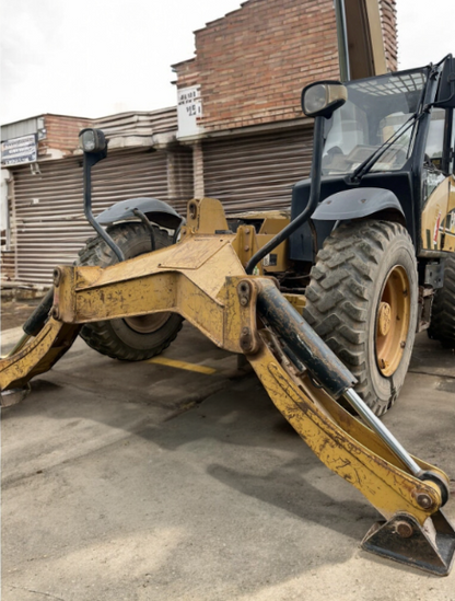 2005 CAT TH360B 13.5 METRE TELEHANDLER