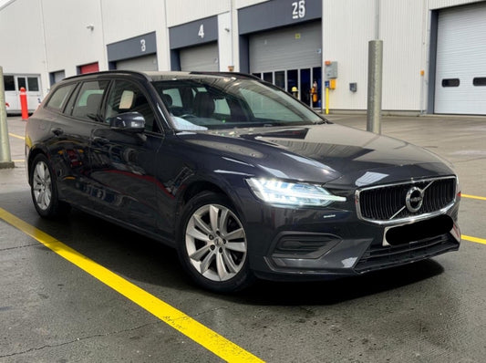 **(ONLY 101K MILEAGE)** 2018 VOLVO V60 MOMENTUM D3 2.0 DIESEL MANUAL >>--NO VAT ON HAMMER--<<