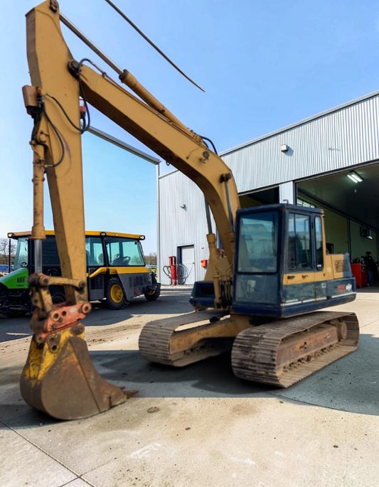 KOMATSU PC120-3 EXCAVATOR 12 TON
