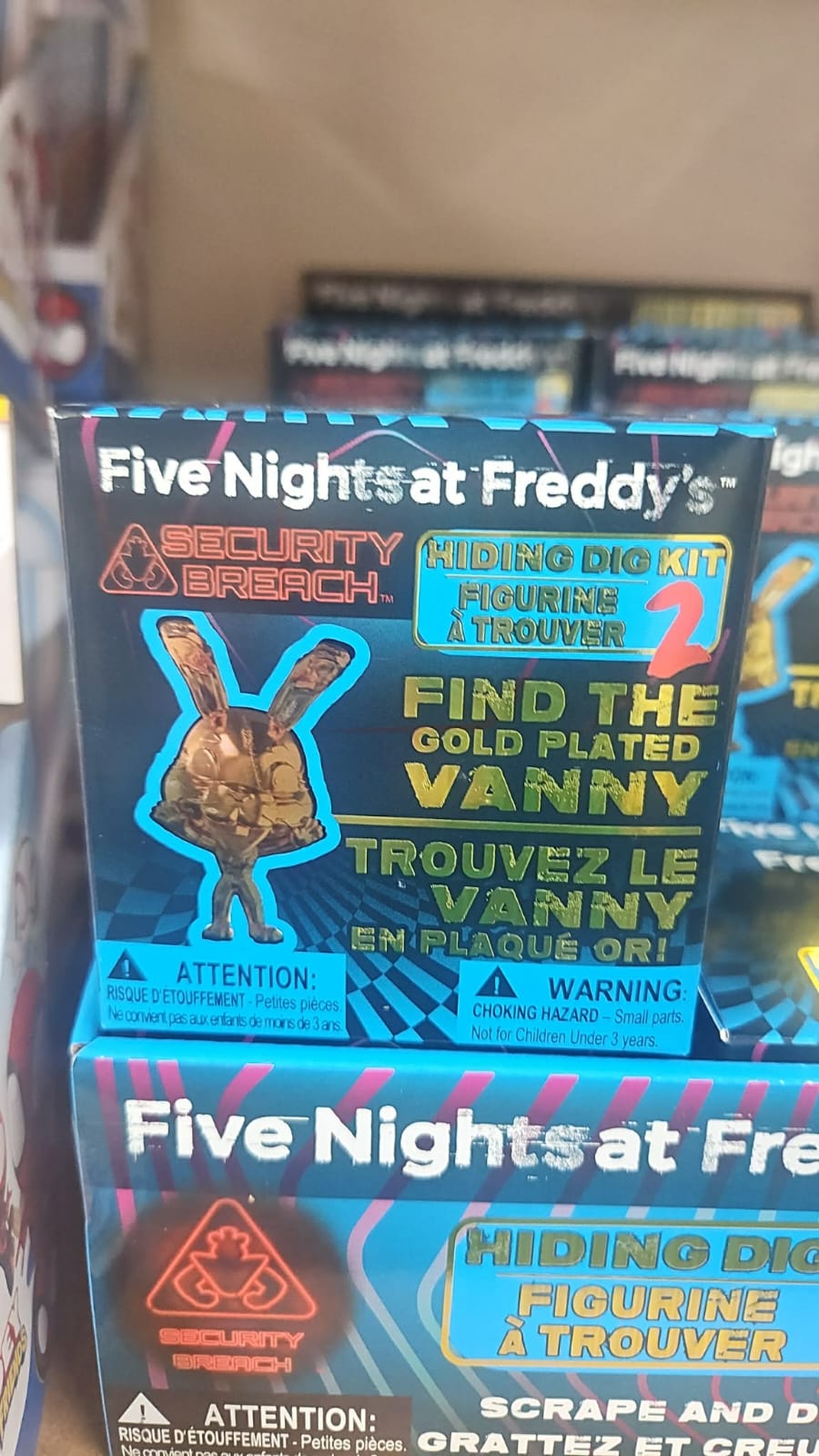 FIVE NIGHTS AT FREDDY’S DIG KITS 2 – FIGURINE + FIND SURPRISE – 130 JOBLOT
