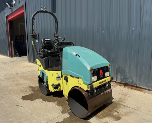 2020 AMMANN ARX 12 1.5 TON DOUBLE DRUM VIBRATING ROLLER