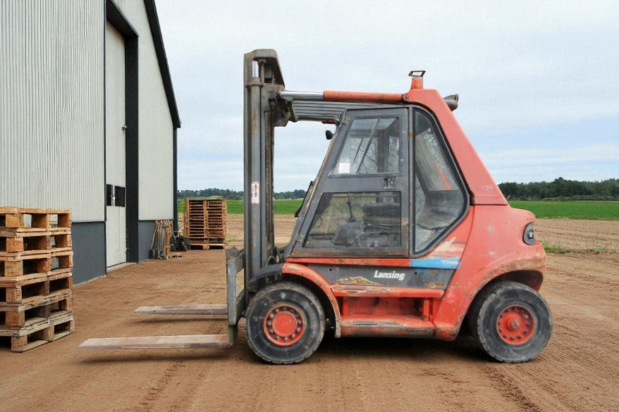 LINDE H70D DIESEL FORKLIFT – 6.5 TON LIFT – FULL CAB