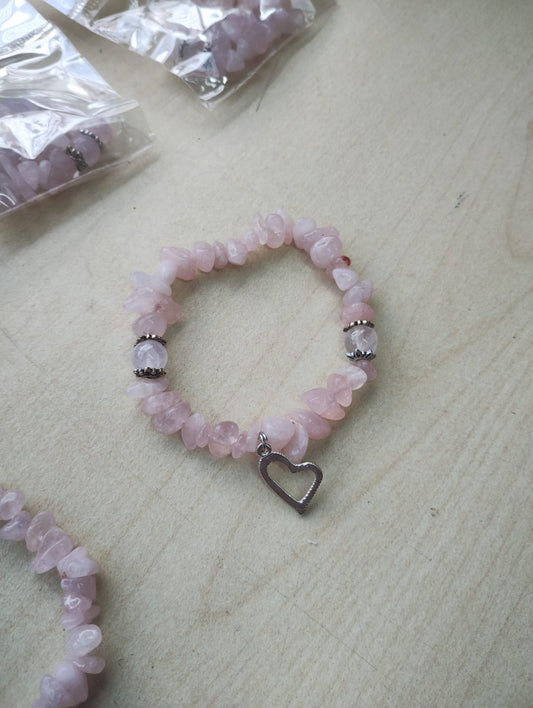 RQ CHIP AND BEAD HEART CHARM BRACELET JOB LOT OF 8 - BRAND NEW