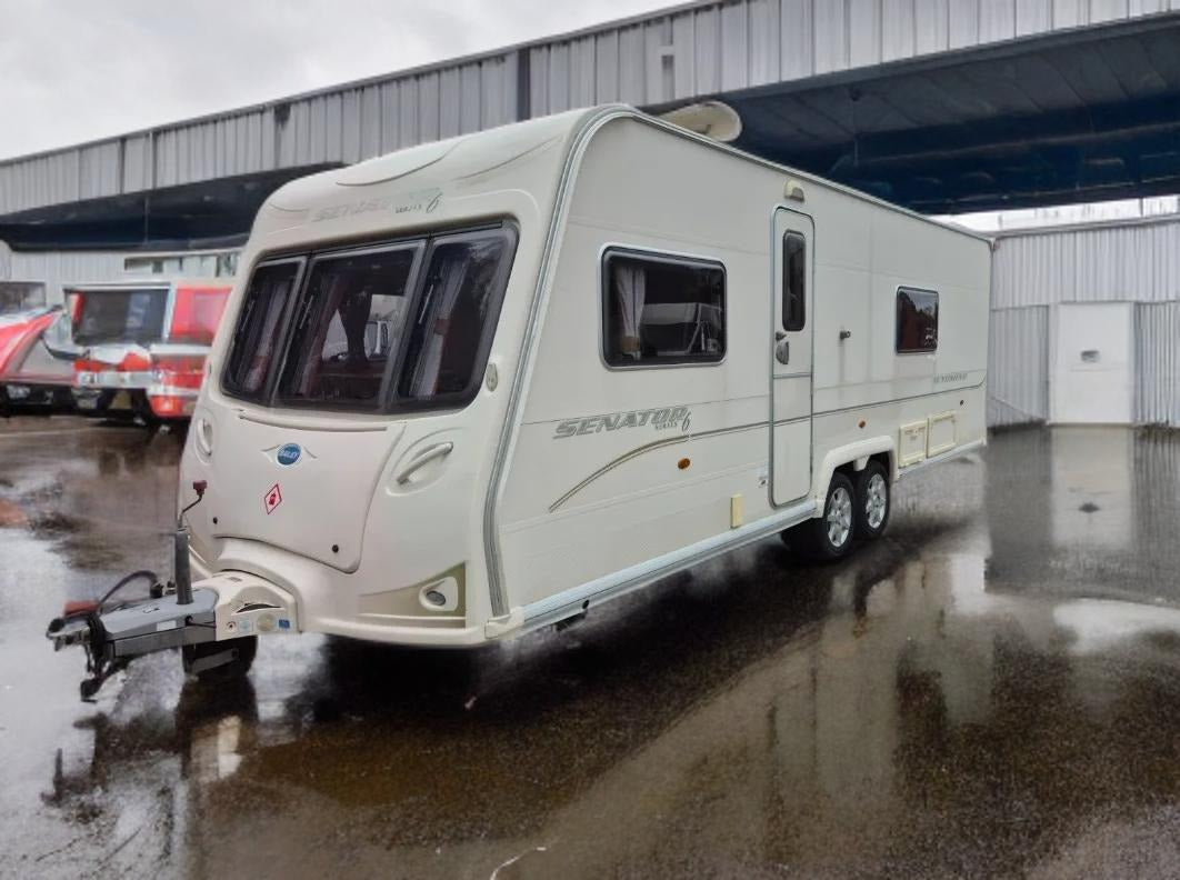 2010 BAILEY SENATOR WYOMING TWIN AXLE 4 BERTH FIXED BED TOURING CARAVAN >>--NO VAT ON HAMMER--<<