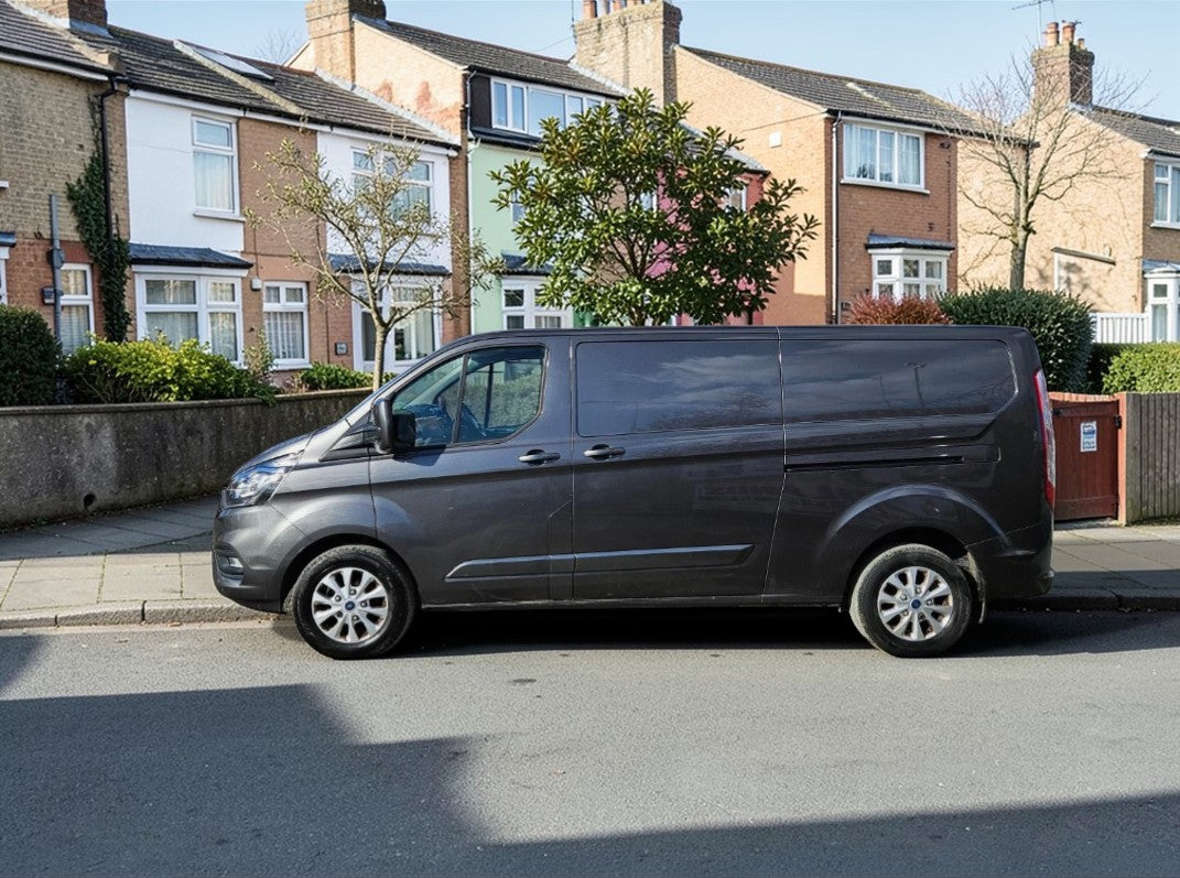**(ONLY 80K MILEAGE)** 2020 FORD TRANSIT CUSTOM 300LIMITD EBLUE L2H1 1996CC MANUAL VAN