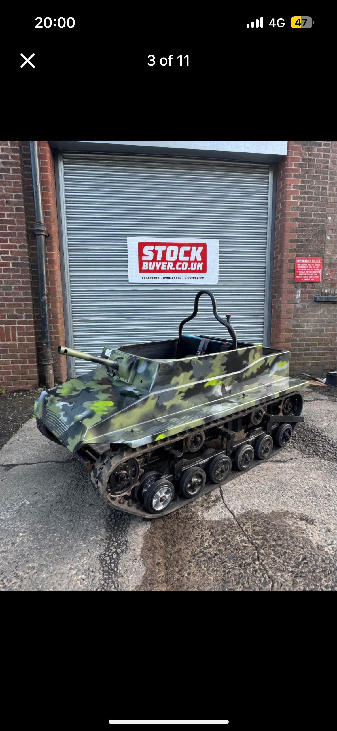 PETROL TRACKED RIDE ON TANK WITH HONDA ENGINE