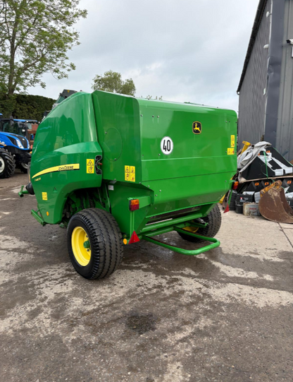 2014 JOHN DEERE F440M BALER