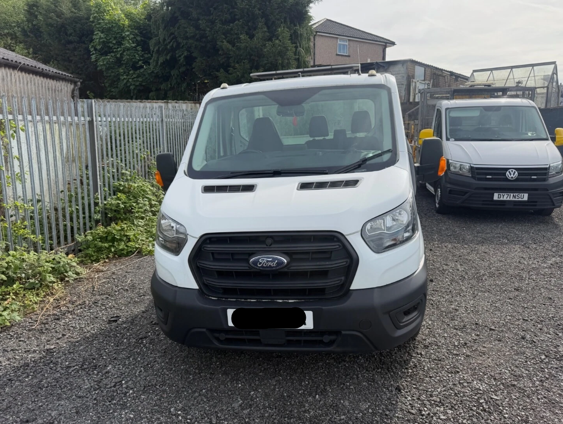 **(ONLY 57K MILEAGE)** 2022 FORD TRANSIT 350 LEADER ECOBLUE 2.0 DIESEL MANUAL CHASSIS CAB WHITE