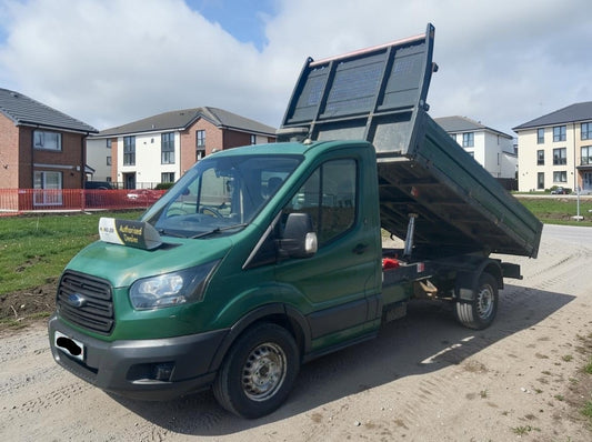 **(ONLY 115K MILEAGE)** 2017 FORD TRANSIT T350 TDCI ECOBLUE L2H1 130 TIPPER CHASSIS CAB