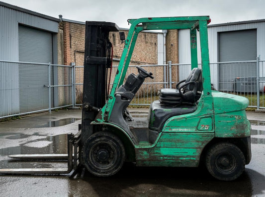2007 MITSUBISHI FD25N DIESEL FORKLIFT