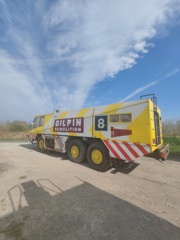 1985 REYNOLDS BOUGHTON 6X6 AIRPORT FIRE TENDER