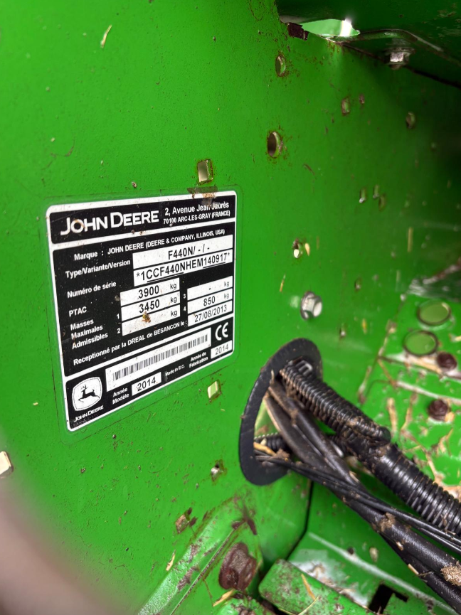 2014 JOHN DEERE F440M BALER