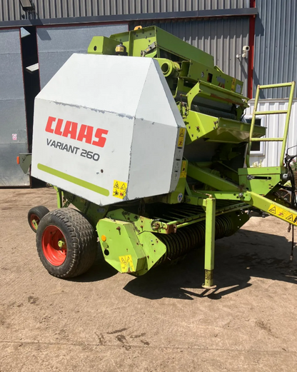 CLAAS VARIANT 260 ROUND BALER