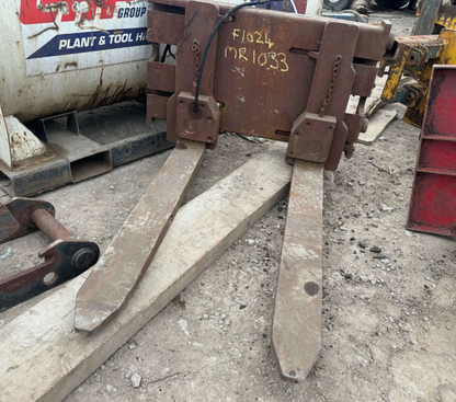 EXPANDING PALLET FORKS – SUITABLE FOR TELEHANDLER, FORKLIFT, OR LOADER