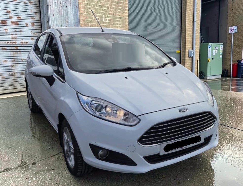 **(ONLY 65K MILEAGE)** 2013 FORD FIESTA ZETEC 1.0 ECOBOOST 999CC PETROL MANUAL WHITE