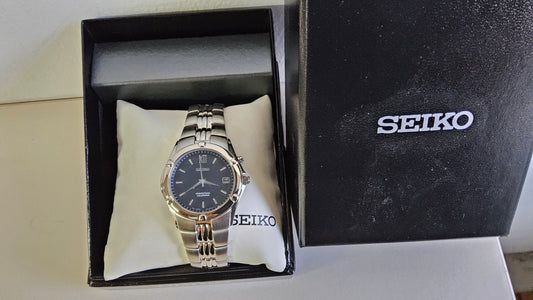 5 PC SEIKO WATCH CLASSIC SNQ067
