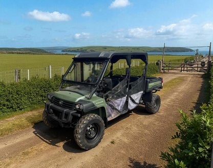 JOHN DEERE 855M GATOR