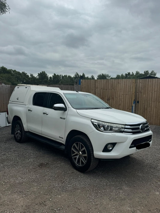 2018 TOYOTA HILUX INVINCIBLE D-4D 4WDDCB A 2393CC DIESEL AUTOMATIC PICK UP