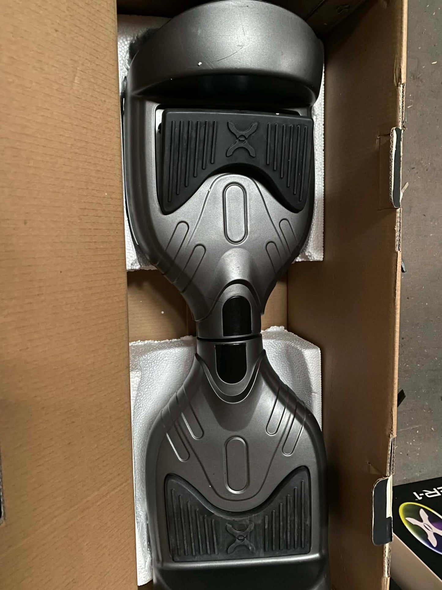 CUSTOMER RETURN HOVER-1 RIVAL ELECTRIC HOVERBOARD WITH LED WHEELS