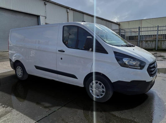 **(ONLY 68K MILEAGE)** 2022 FORD TRANSIT CUSTOM 300LEADER EBLUE L2H1 1996CC DIESEL MANUAL PANEL VA