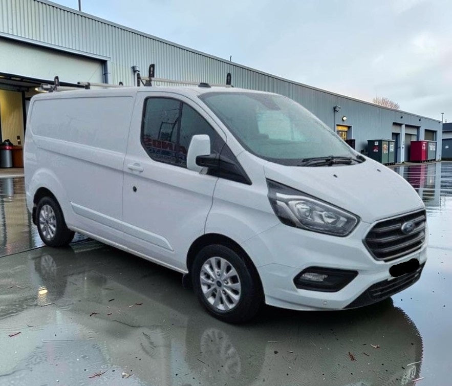 **(ONLY 69K MILEAGE)** 2019 FORD TRANSIT CUSTOM 300LIMITD EBLUE DIESEL >>--NO VAT ON HAMMER--<<