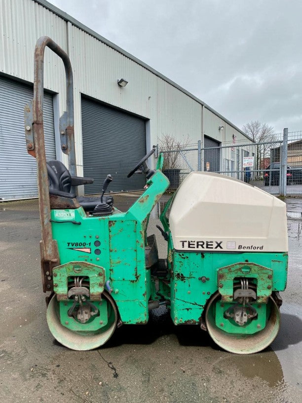 TEREX TV800 VIBRATING ROLLER