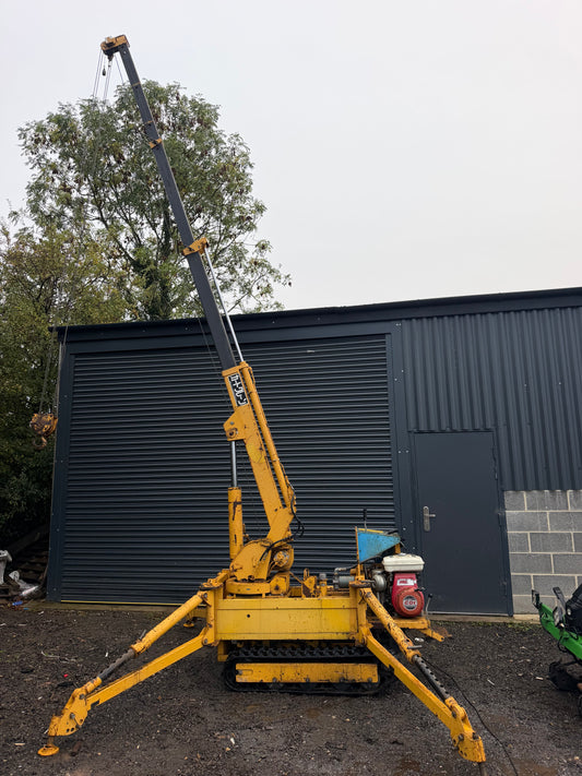 MOBILE TRACKED SPIDER CRANE