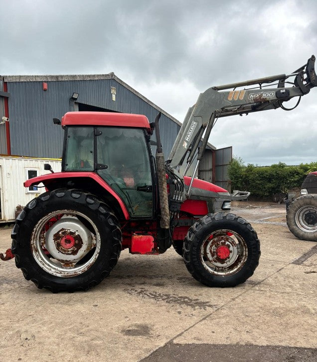 MCCORMICK MC100 C/W LOADER