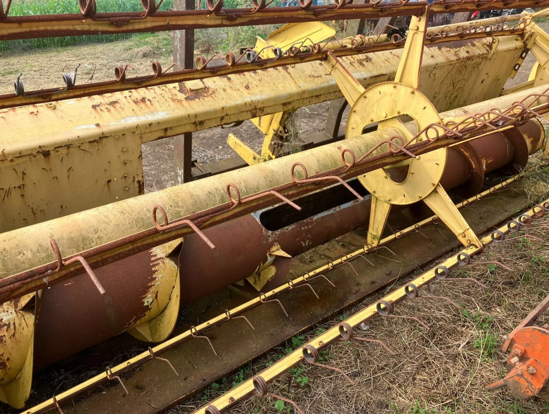 NEW HOLLAND 8040 HEADER FOR SPARES/REPAIRS
