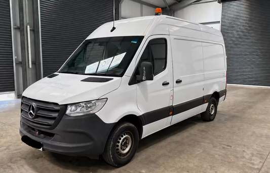 **(ONLY 98K MILEAGE)** 2020 MERCEDES-BENZ SPRINTER 316 CDI L2H1 2143CC DIESEL MANUAL PANEL VAN WHITE