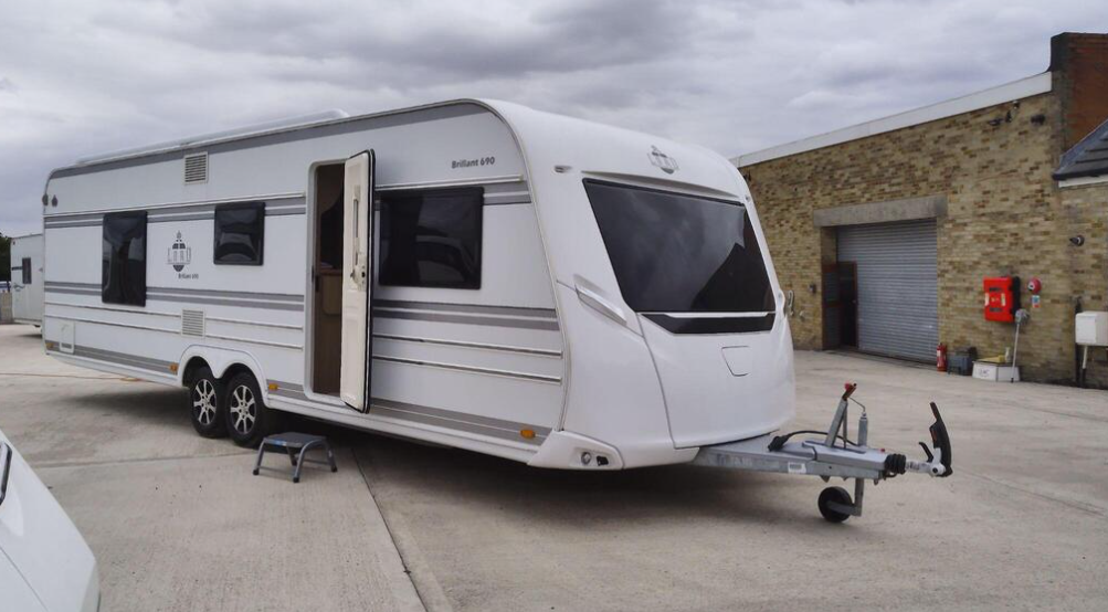 2022 LMC LORD 690 5 BERTH >>--NO VAT ON HAMMER--<<