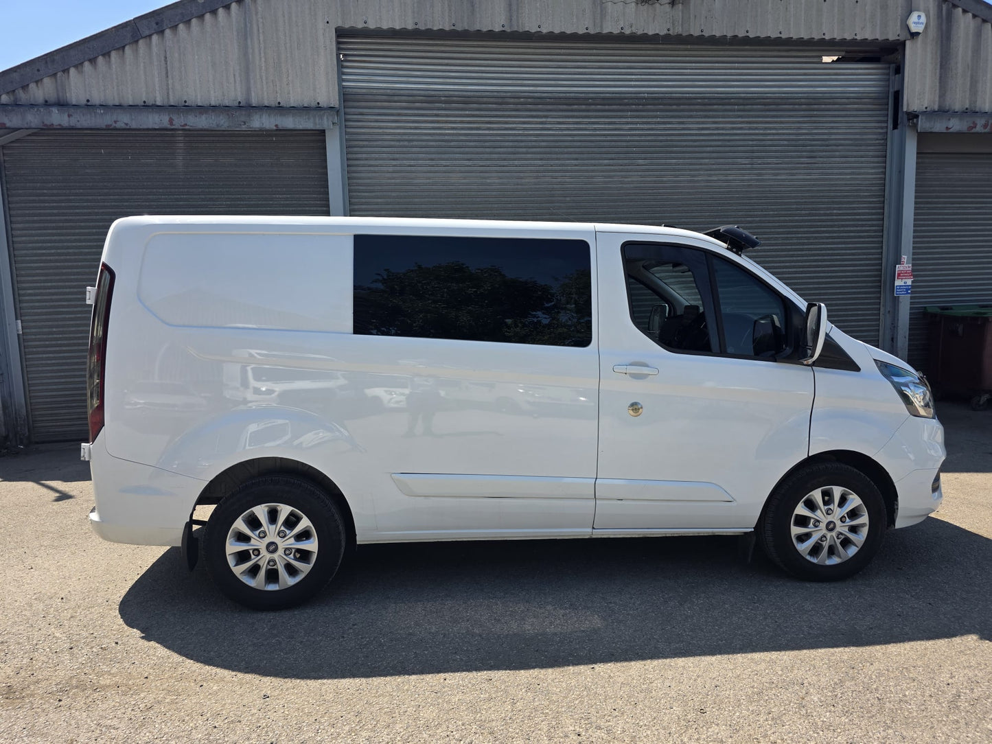 **(ONLY 123K MILEAGE)** 2022 FORD TRANSIT CUSTOM 300LIMITD EBLUE L1H1 1996CC MANUAL PANEL VAN