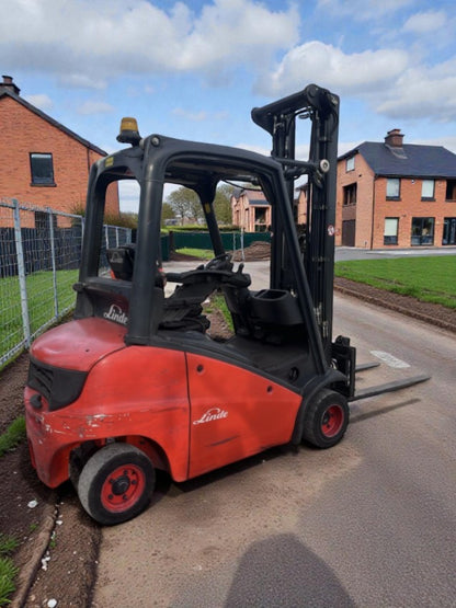 LINDE MATERIAL HANDLING H20D-01 DIESEL COUNTERBALANCE FORKLIFT