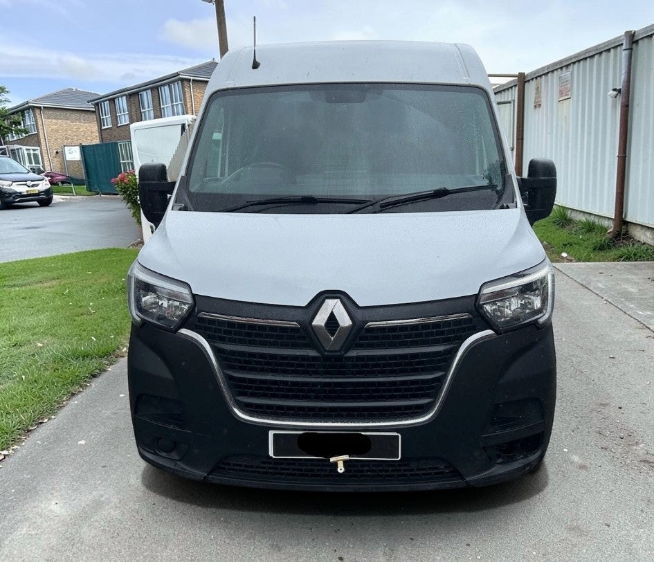 **(ONLY 111K MILEAGE)** 2022 RENAULT MASTER LM35 DCI 135 BUSINESS L3H2 PANEL VAN