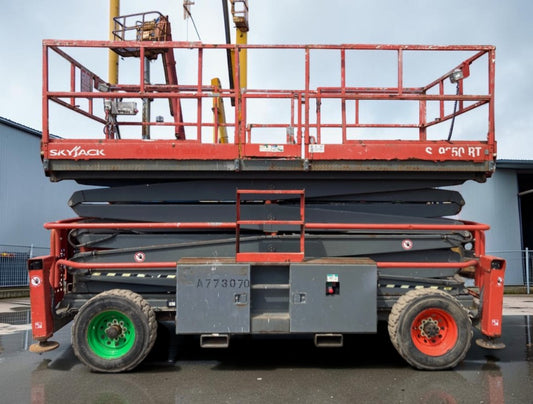 2017 SKYJACK SJ9250 SCISSOR LIFT