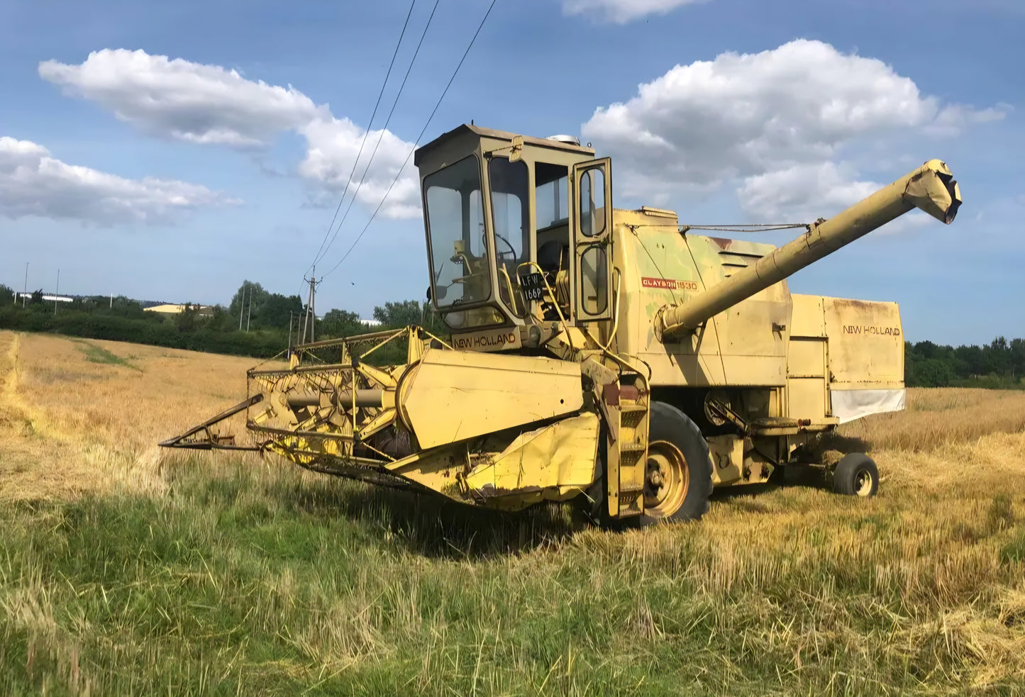 1975 CLAYSON 1530 VINTAGE COMBINE HARVESTER