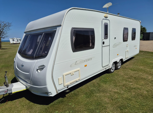 2009 LUNAR LEXON 640 TWIN AXLE TOURING CARAVAN >>--NO VAT ON HAMMER--<<