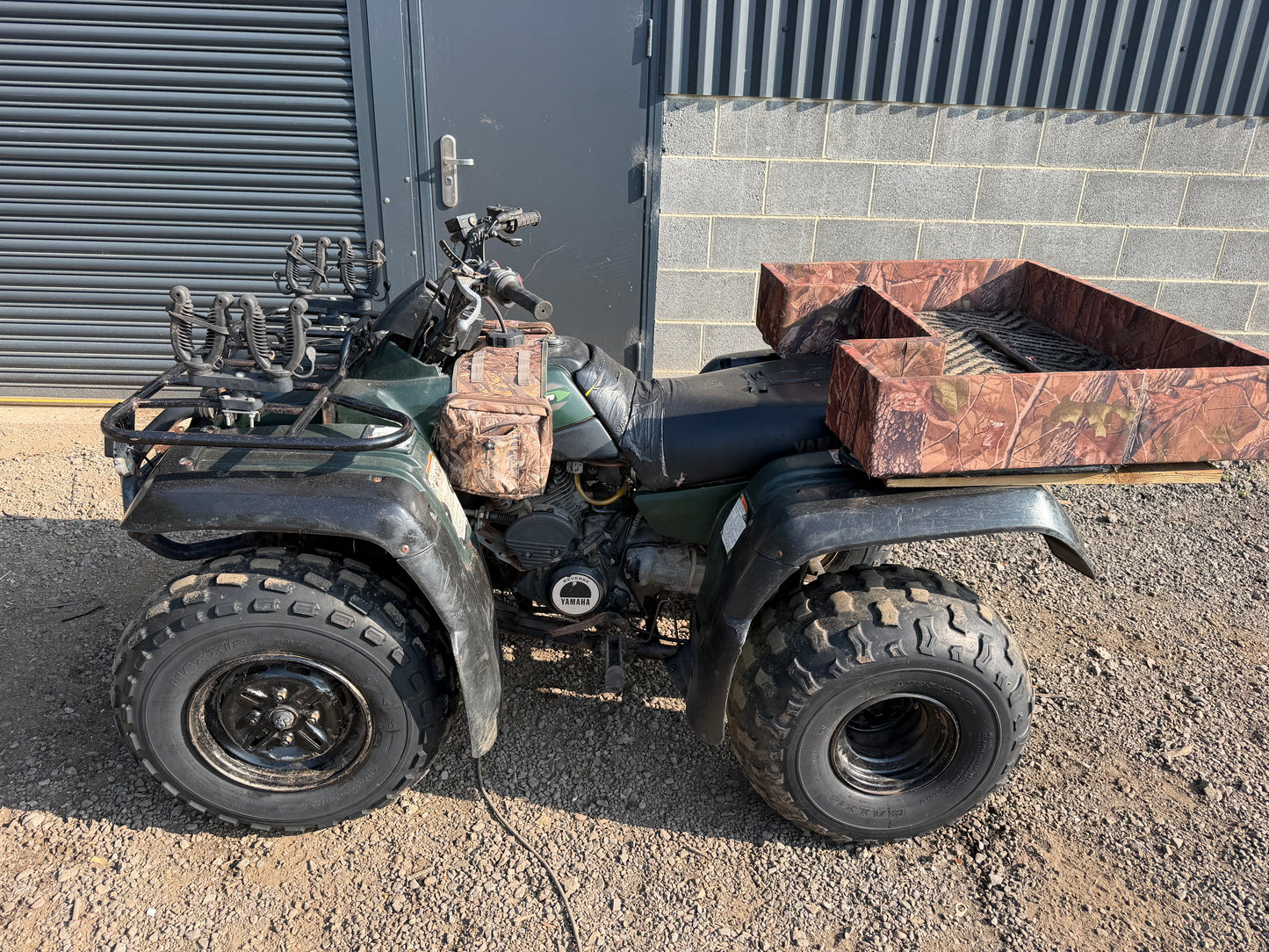YAMAHA 350 FARM QUAD