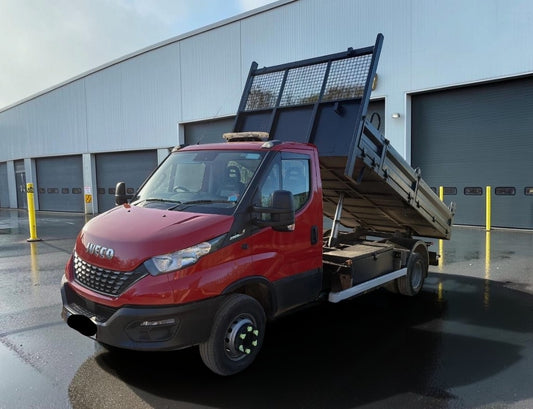 **(ONLY 55K MILEAGE)** 2019 IVECO DAILY 70C18 3.0 DIESEL AUTOMATIC RED AND GREEN TIPPER