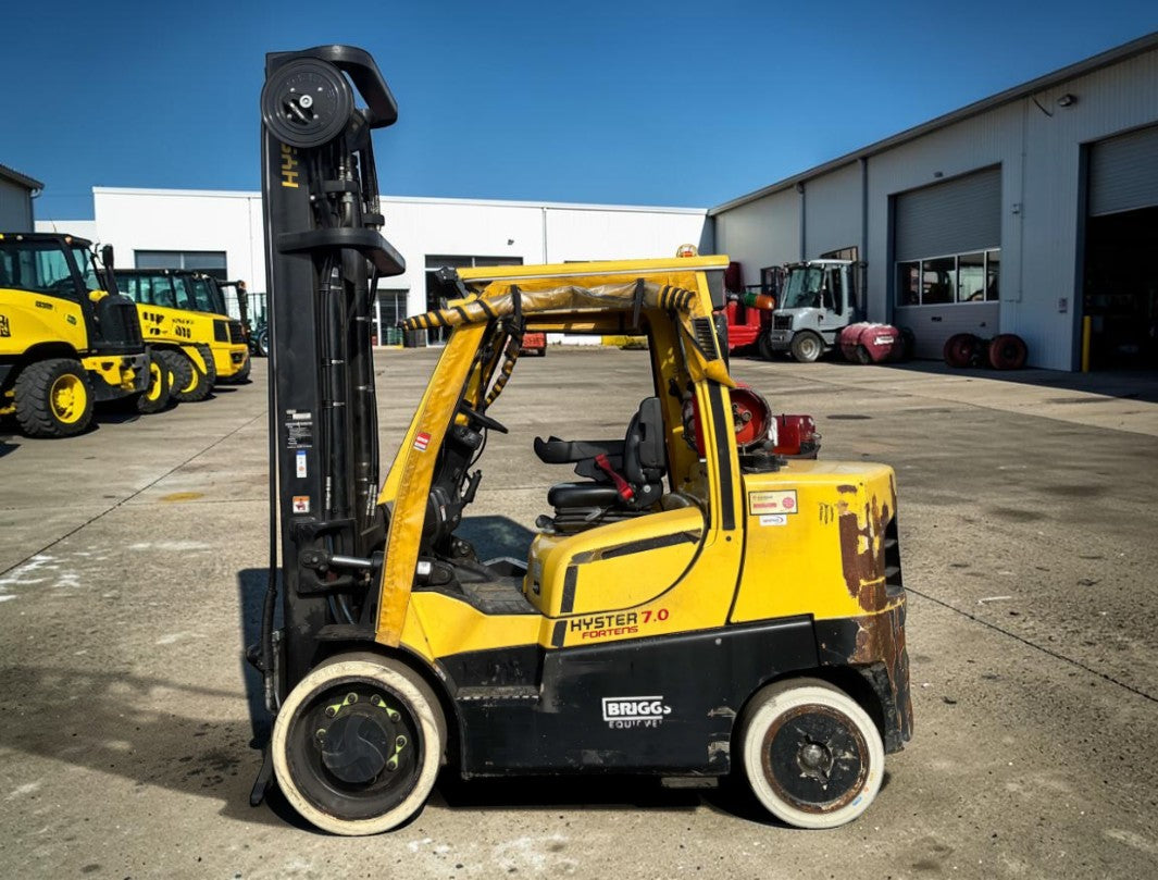 2020 HYSTER S7.0FT FORKLIFT TRIPLEX