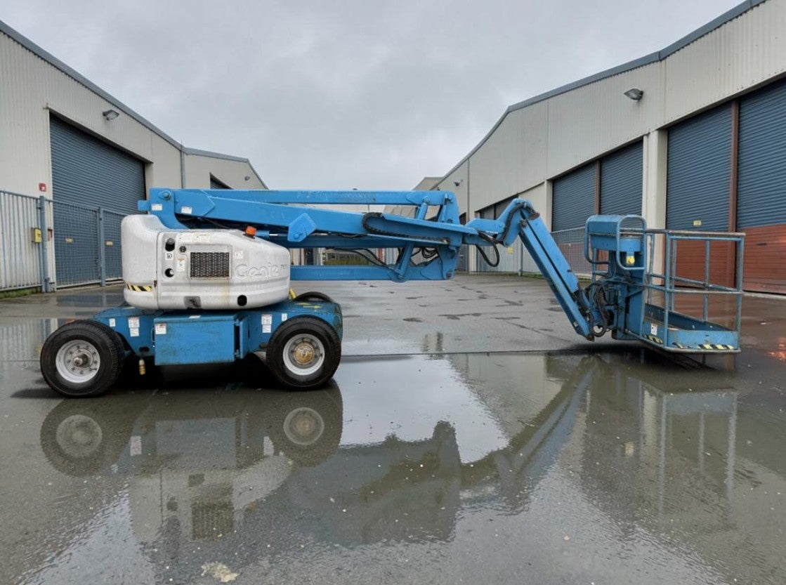 2005 GENIE Z-45/25 CHERRY PICKER ACCESS PLATFORM