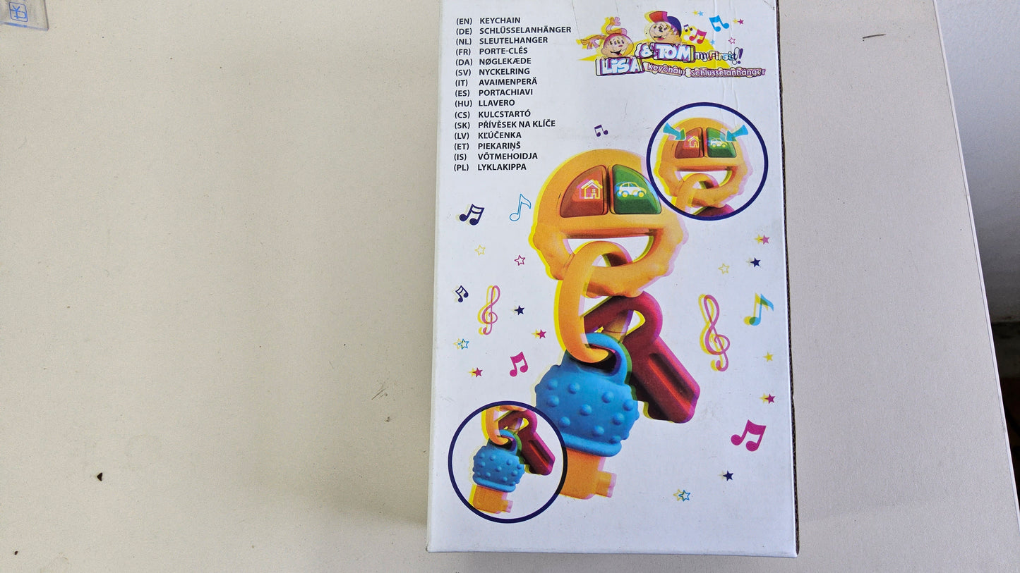 21 PC KEYCHAIN KIDS WITH MUZICK