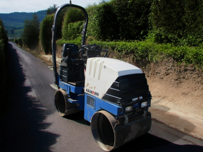2011 AMMANN AV12-2 VIBRATING ROLLER