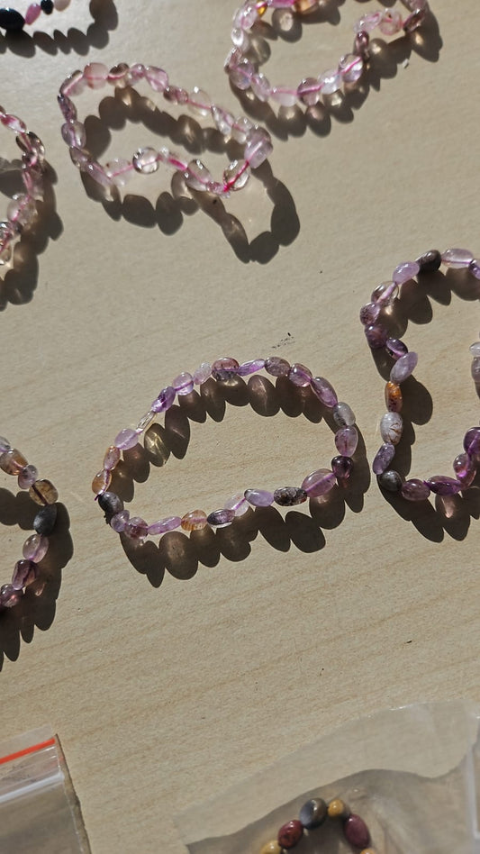 MIXED CRYSTAL NUGG BRACELETS X 6 VARIANTS JOBLOT OF X48- BRAND NEW