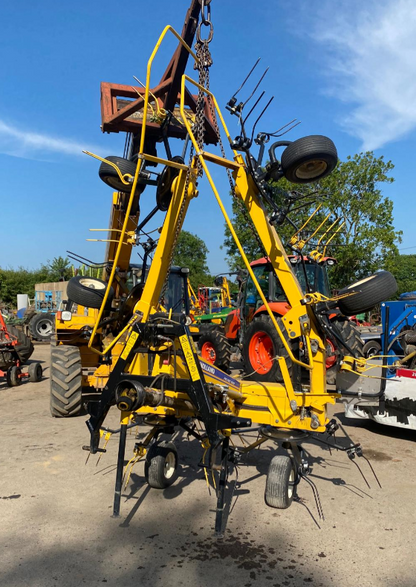 NEW HOLLAND 690 6-ROTOR TEDDER – 2022