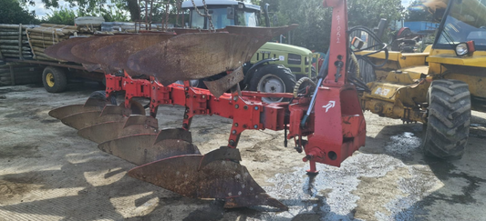 KVERNELAND 5-FURROW REVERSIBLE PLOUGH